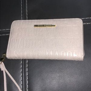 Steve Madden wallet